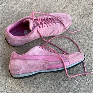 Puma pink suede shoes sneakers size 7